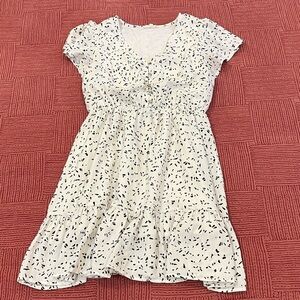 Main Strip women’s small White and Black lined Dress